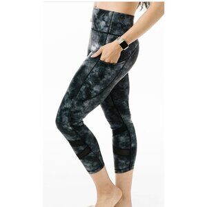 Zyia Active Gray Stonewashed Mesh Pocket High Rise 7/8 Leggings | Size 6-8